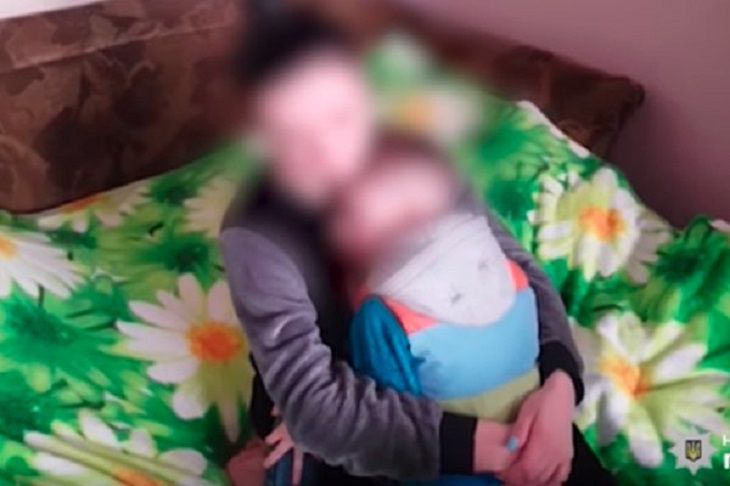 Сын Насилует Родную Мать Русское Порно Видео