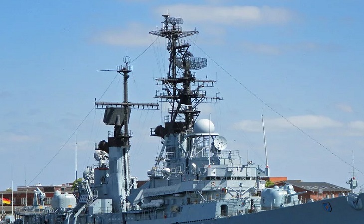 Захарова пошутила о пропавших унитазах с задержанных украинских кораблей