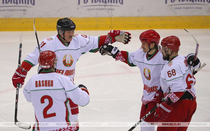 Команда Лукашенко выиграла Рождественский хоккейный турнир, победив сборную России в финале