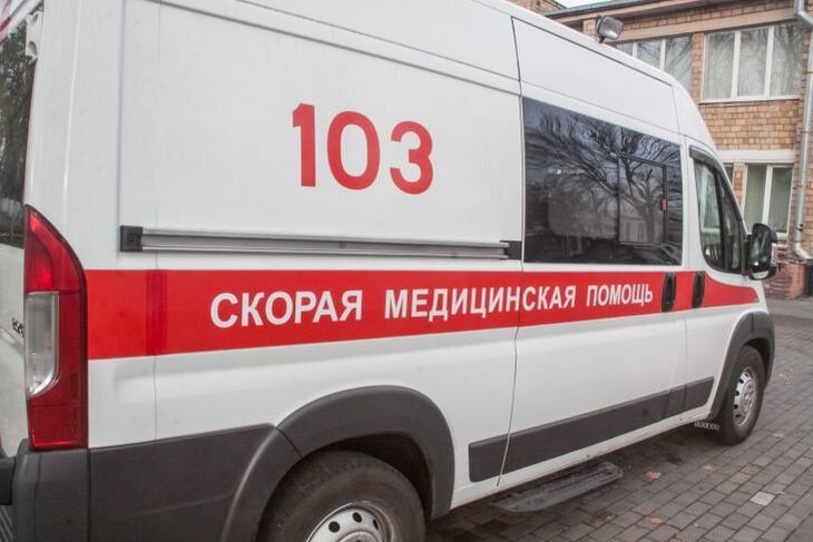 Под Минском Toyota с детьми улетела в кювет: пострадали 4 человека 