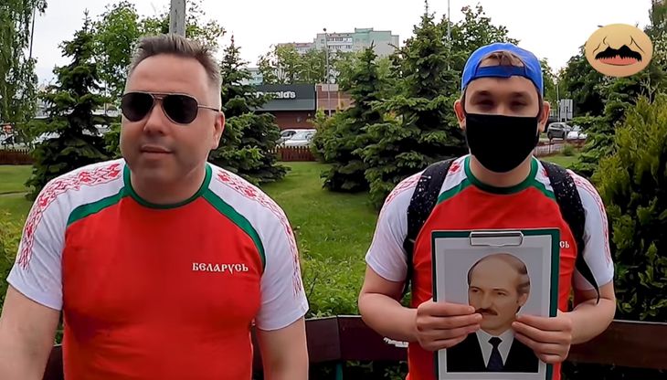 Эксперимент: 20 минчанам пранкеры предложили подписаться за Лукашенко