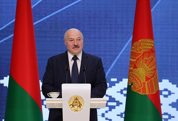 «Все должно быть безукоризненно исполнено»: Лукашенко рассказал, как госслужащие должны работать с людьми