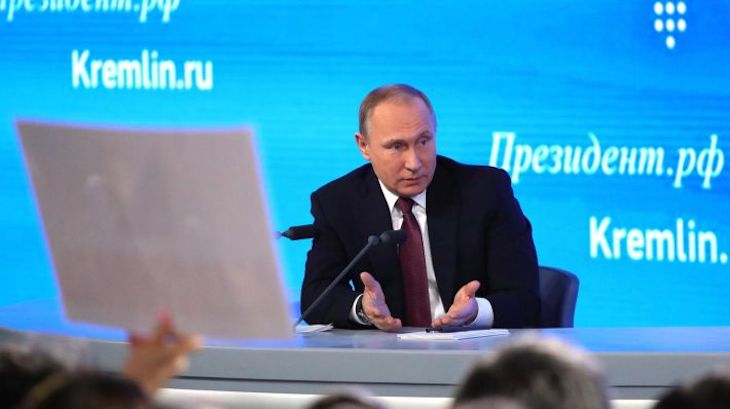 Путин предупредил о риске ситуации с коронавирусом «качнуться в любую сторону»