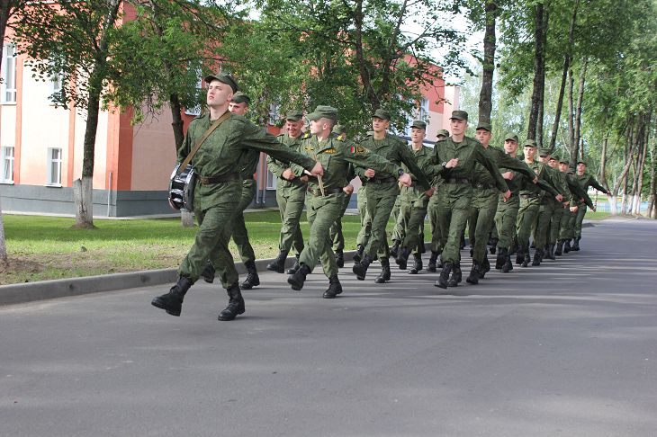 «Равняйсь, смирно!». Корреспондент провела один день в белорусской армии 