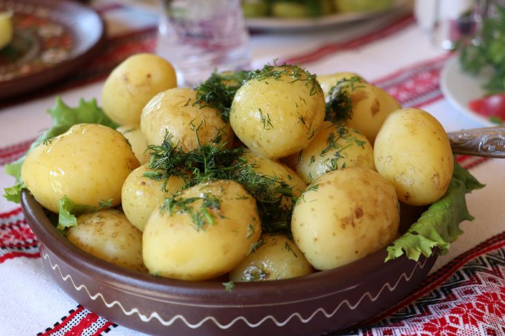 Блюда из картофеля рецепты быстро и вкусно на сковороде с фото пошагово