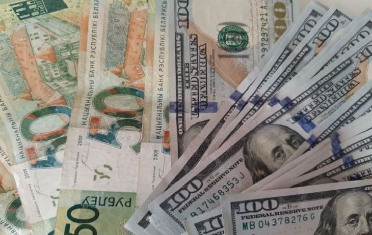 Белорусский рубль побил доллар с евро: курсы валют на 7 октября 2020 года