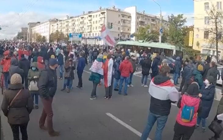 Генпрокурор Беларуси о бчб-символике: Законом не запрещена, но собираться под ней нельзя