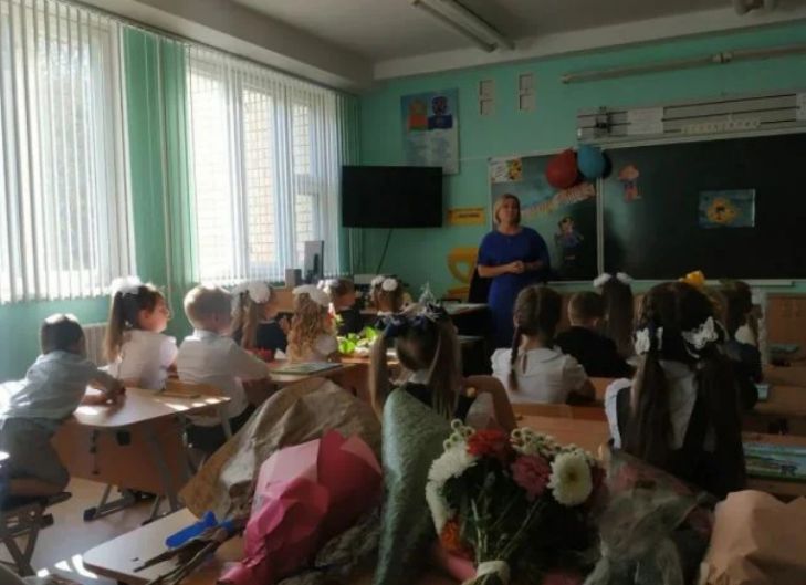 Головченко рассказал о росте зарплат учителей