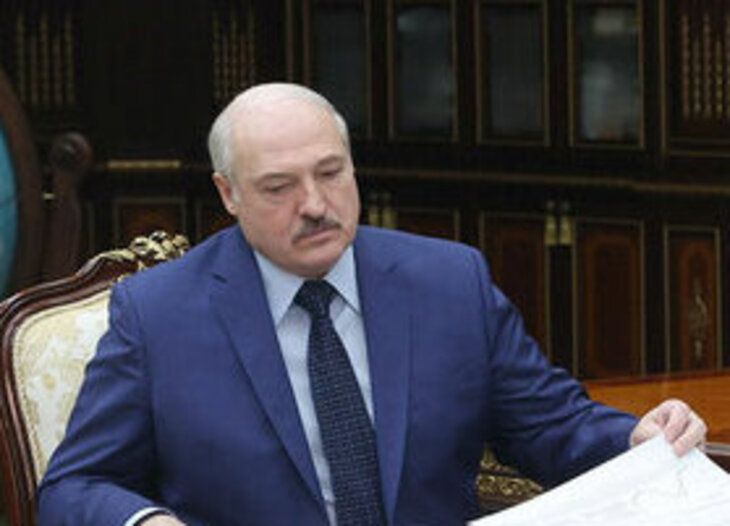 Заслужили: Лукашенко поручил наградить милиционеров за предотвращение терактов в стране