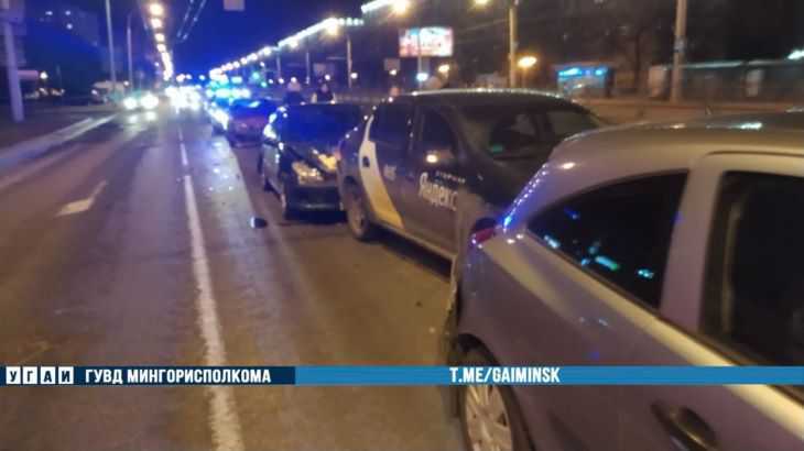 «Заснул за рулем»: ГАИ рассказала подробности массового ДТП в Минске 