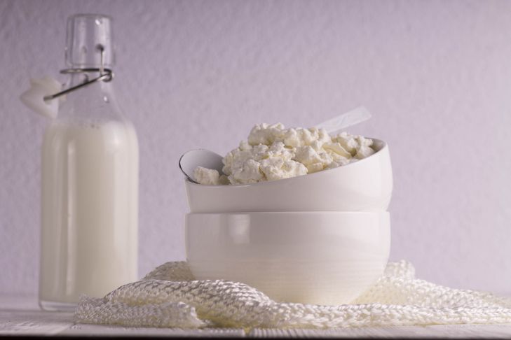 3 продукта, которые стоит замочить в молоке: вкус значительно улучшится