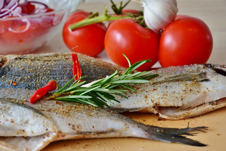 Незаслуженно забытый рецепт рыбы «под маринадом»: так готовили наши бабушки