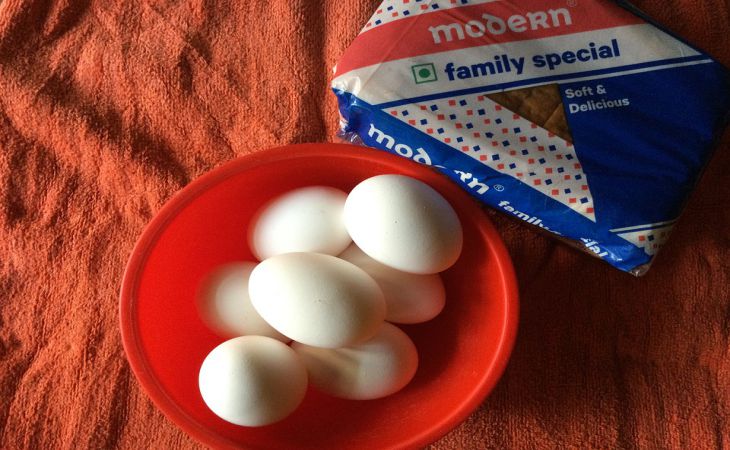 Омлет из 3 яиц без молока, но пышный, словно пуховая подушка: как такой приготовить