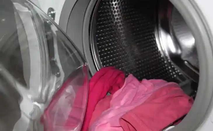 Почему стиральная машина рвет вещи при стирке? Причины, последствия и способы устранения проблемы