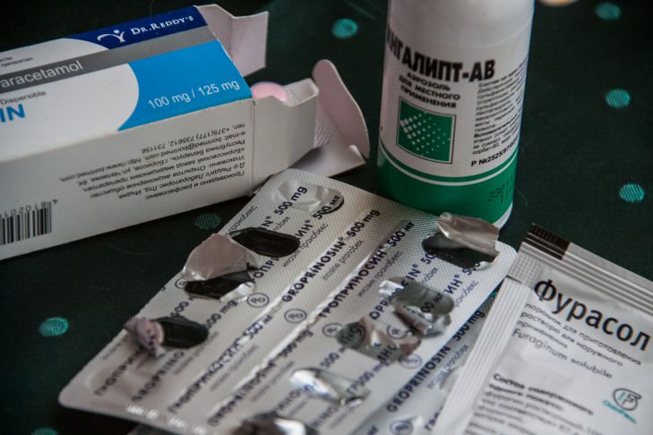 Что делать с просроченными лекарствами: не отправляйте препараты с истекшим сроком годности в мусорку