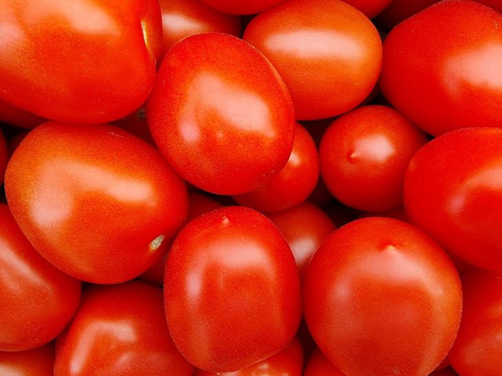 Какие хитрости помогут улучшить вкус помидоров: секреты опытных дачников
