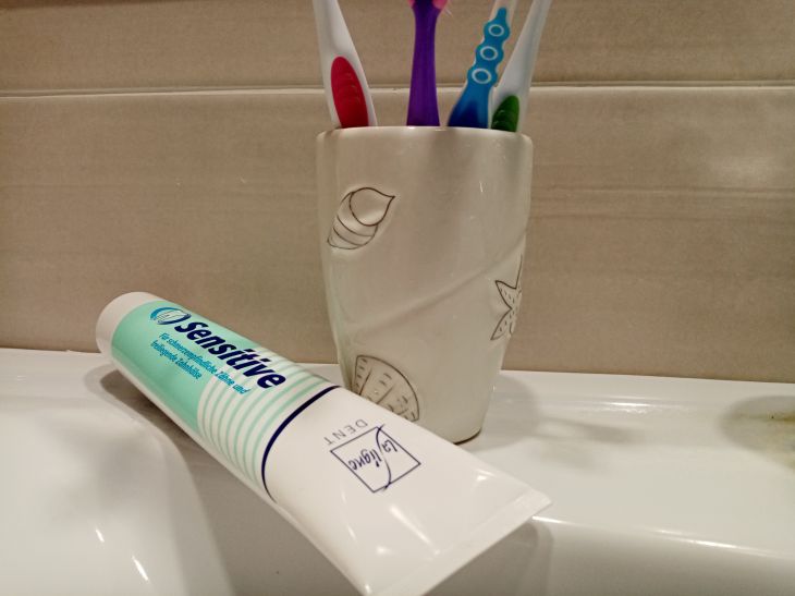 5 неожиданных вариантов использования зубной пасты: хозяйкам на заметку
