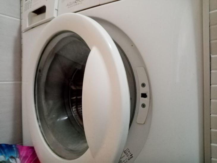 Как удалить налёт в стиральной машине: это средство есть у каждой хозяйки