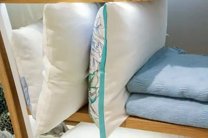 Как постирать перьевые подушки в домашних условиях