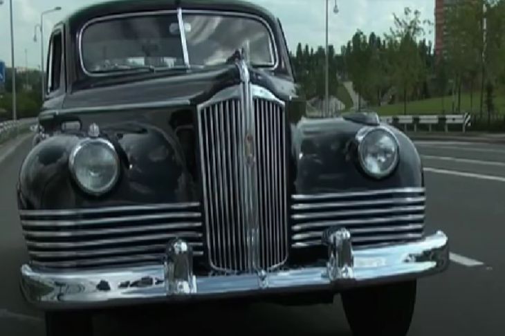 Россиянин пытался вывезти из Беларуси авто 1947 года без документов
