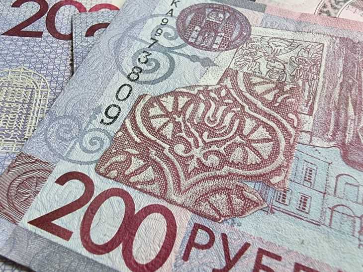  Белоруска хотела заработать на бирже и лишилась 30 000 рублей