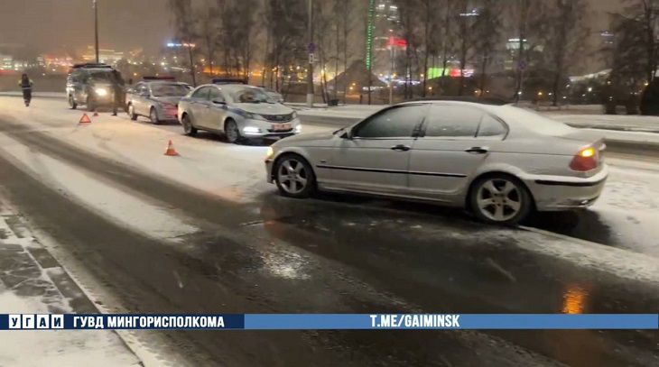 В центре Минска BMW на пешеходном переходе задавил женщину