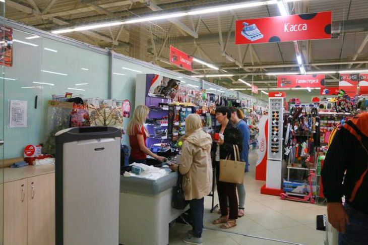 С 8 марта в магазинах Минска действуют скидки до 55%
