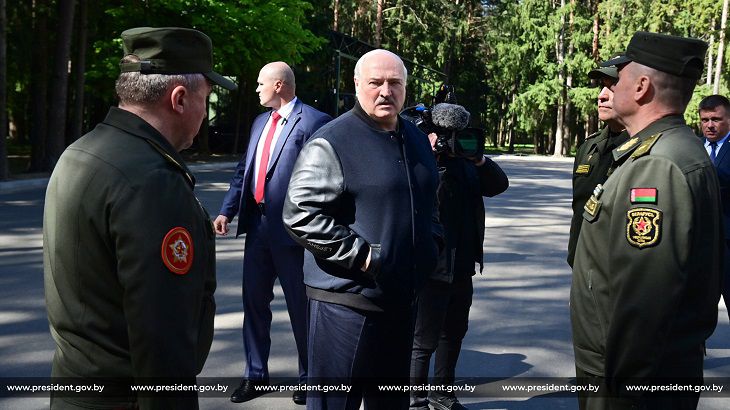 Лукашенко заметили на Центральном командном пункте ВВС и войск ПВО