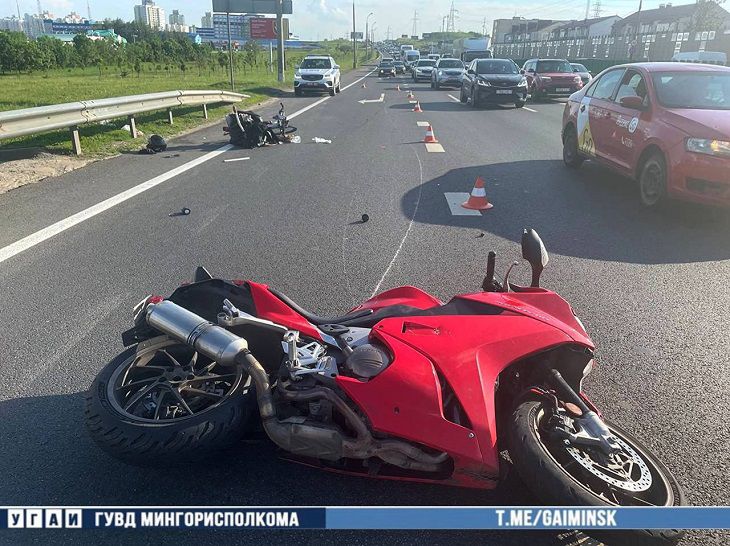Серьезное происшествие в Минске: на МКАД байкер задавил велосипедиста