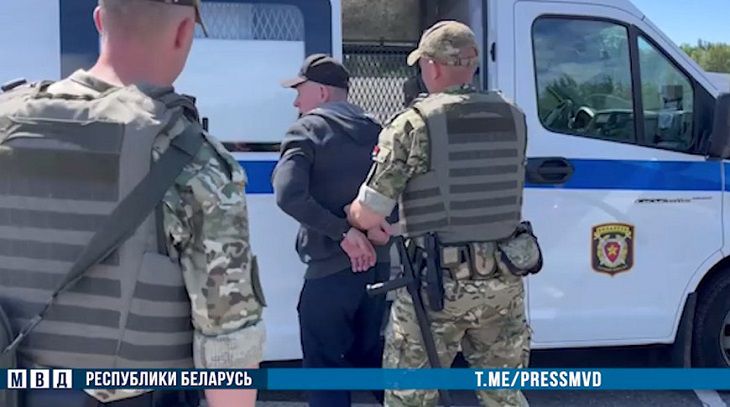 Двух человек экстрадировали из Беларуси в Литву