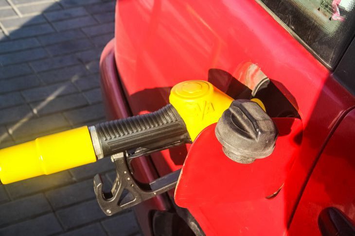 «Белнефтехим» с 18 июня изменяет цены на автомобильное топливо