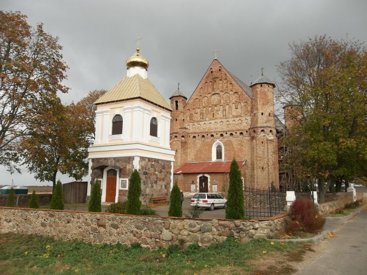 В Беларуси запретили забирать за долги иконы и храмы