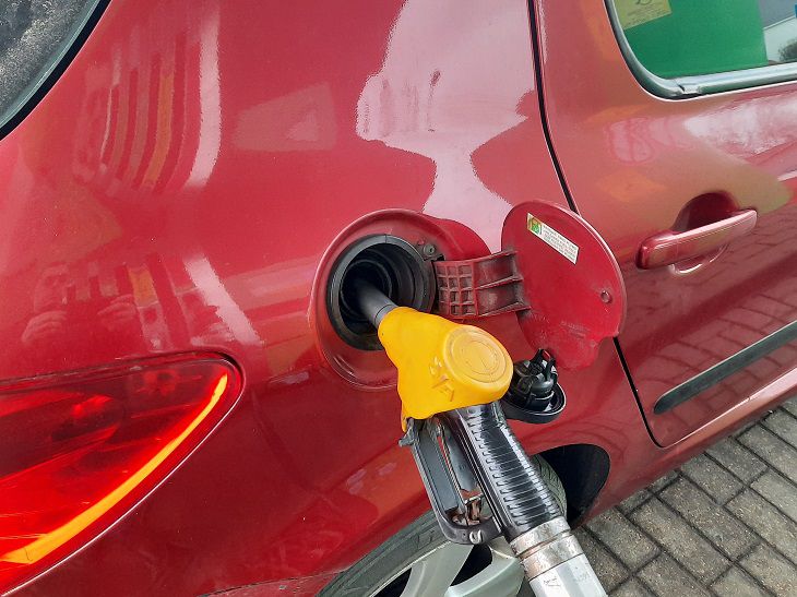 Автомобильное топливо дорожает в Беларуси с 9 июля