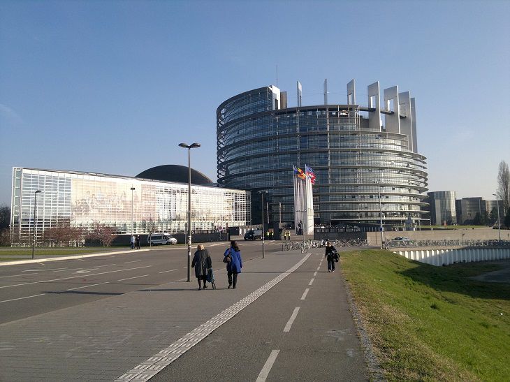 Европарламент