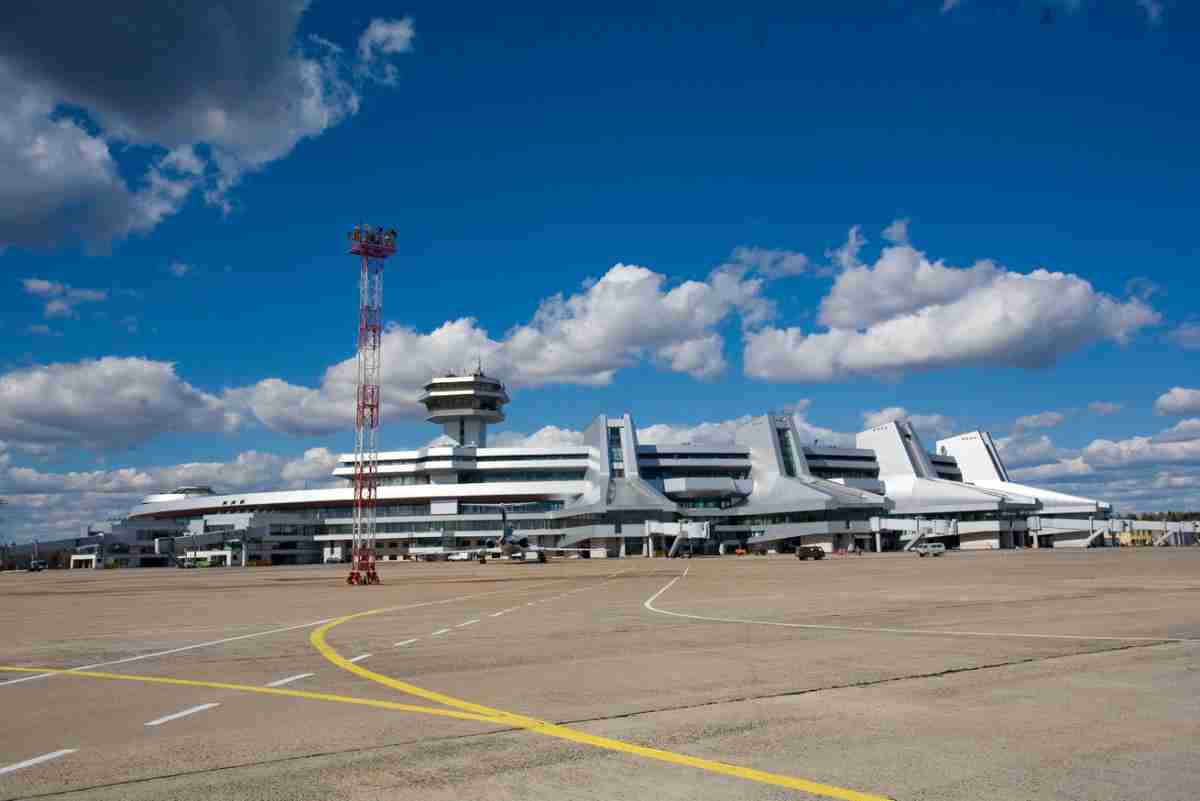 Аэропорт минск. Минский национальный аэропорт. Аэропорт Минск 2. Минск национальный аэропорт , MSQ. Минск аэропорт Интернешнл 2.