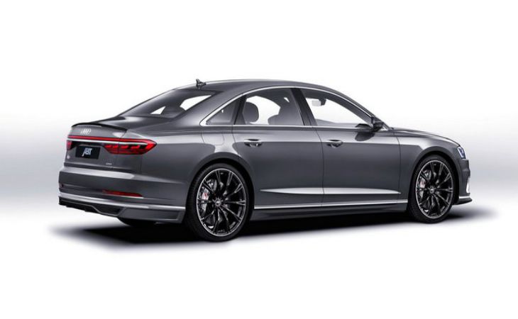 Анонсировали спортивный седан Audi A8