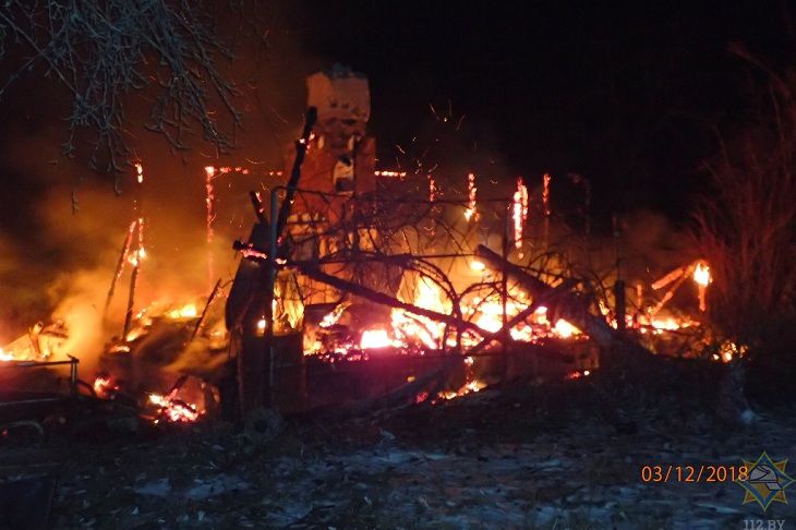 Гомельский район. При пожаре дачного дома погибли мать и сын