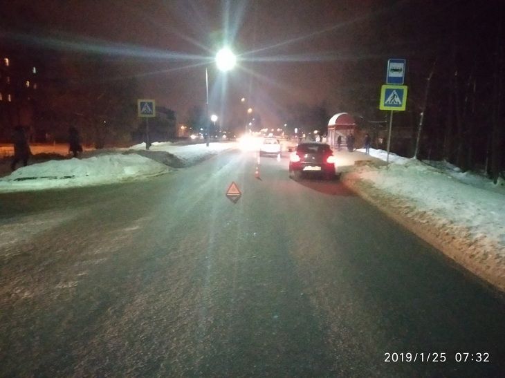 В Новополоцке сбили женщину-коммунальщика, посыпающую дорогу песком