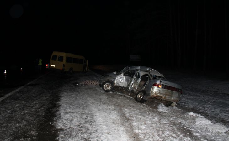 В Гомельском районе столкнулись ВАЗ-2110 и микроавтобус: один человек погиб