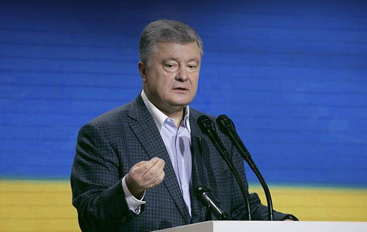 Порошенко признал возможность сдачи Крыма России