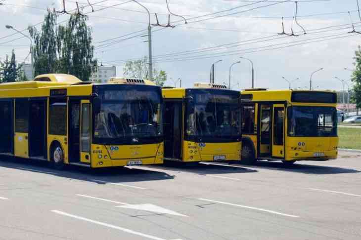 На автобусе в метро. В Минске могут пустить дополнительный транспорт