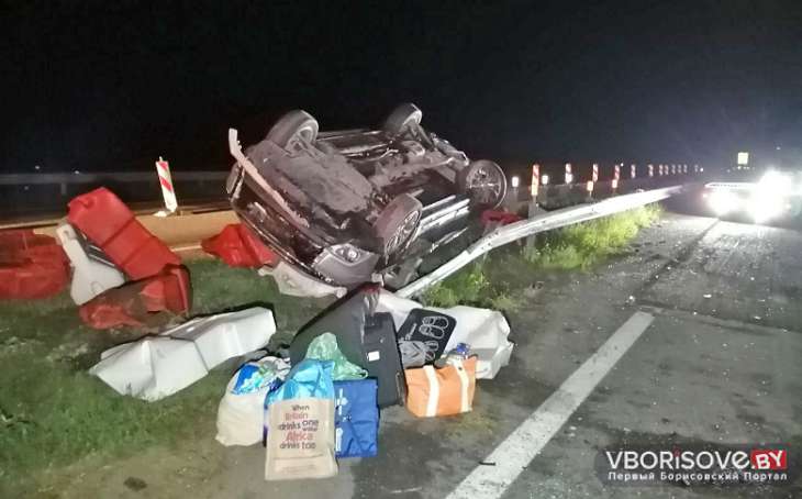 Ночью на трассе М1 за два часа в одном и том же месте произошло три ДТП