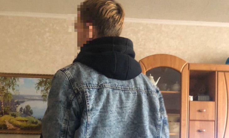 «Потратил на долги, одежду и казино»: 20-летний минчанин украл у родителей приятеля более 7000 долларов