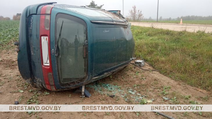 Смертельное ДТП в Ивацевичском районе: водителя выбросило из салона авто 