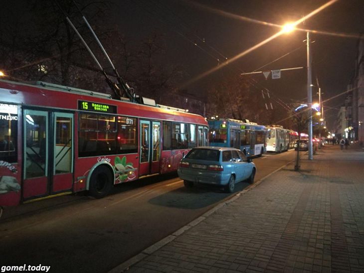 В Гомеле произошло тройное ДТП с участием автобуса и троллейбуса