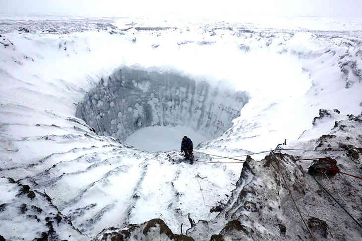 Кратер метеорита погубившего динозавров фото