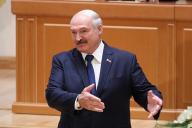Лукашенко: запрос в обществе на новую Конституцию уже существует
