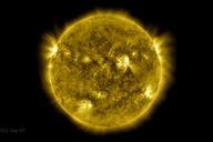  NASA показало 11-летний солнечный цикл в одном ролике