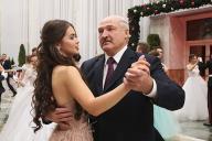 Танцевавшая с Лукашенко «Мисс Беларусь» обратилась к людям