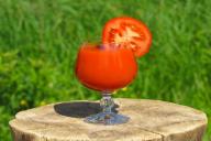 Обнаружено неожиданное полезное свойство томатного сока